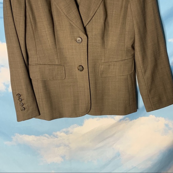 Loft- Brown/Gray Wool Blend Blazer size 8 Petite - Picture 3 of 14